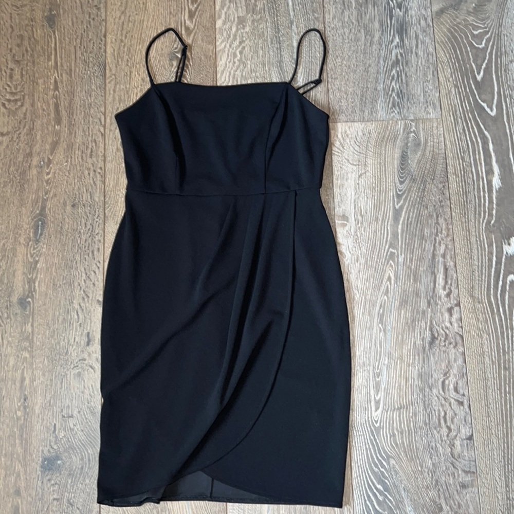 Black womens medium express drape from little black dress